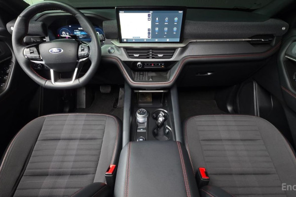 2024 Ford Explorer с пробегом 8 976 км