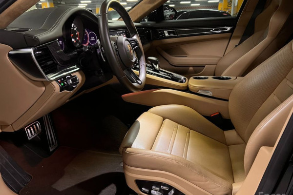 2021 Porsche Panamera с пробегом 38 679 км