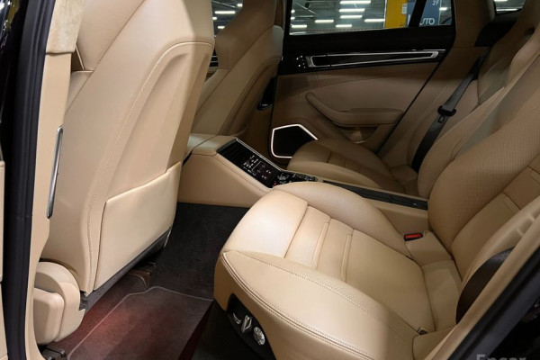 2021 Porsche Panamera с пробегом 38 679 км