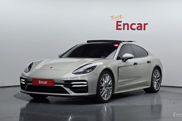 2021 Porsche Panamera с пробегом 17 933 км