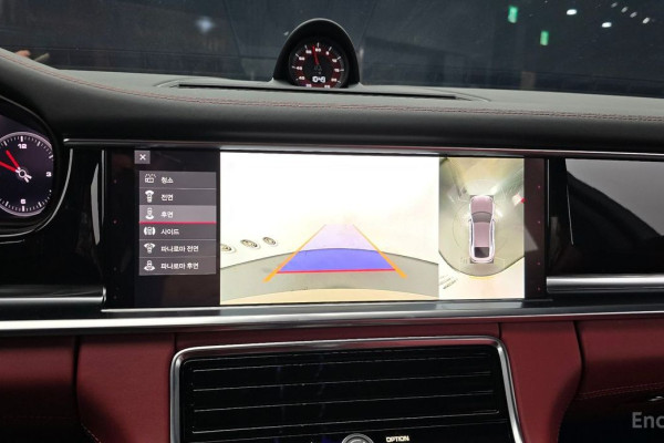 2021 Porsche Panamera с пробегом 17 933 км