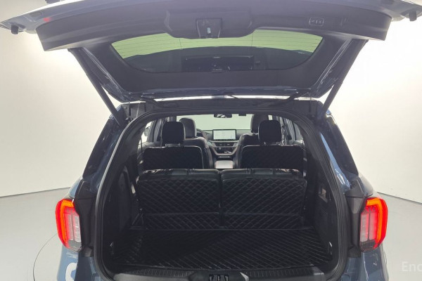 2024 Ford Explorer с пробегом 19 466 км