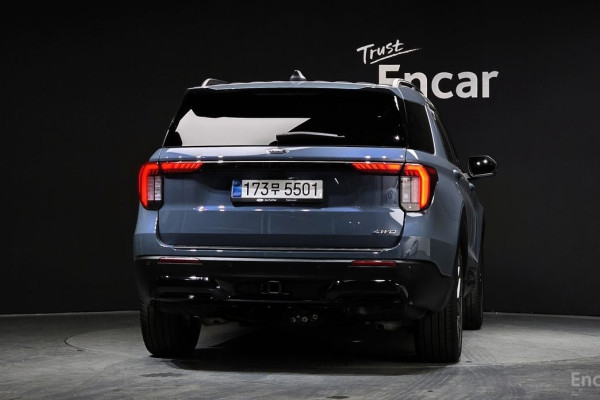 2025 Ford Explorer с пробегом 18 192 км