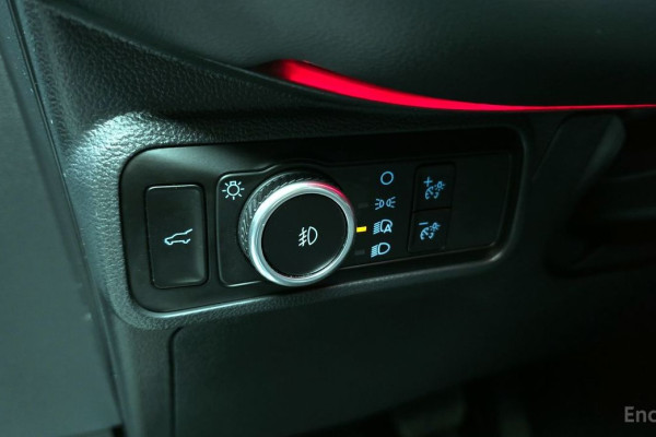 2025 Ford Explorer с пробегом 18 192 км