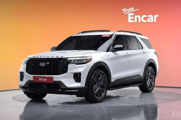 2025 Ford Explorer с пробегом 20 395 км