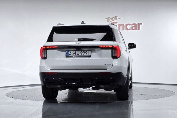 2025 Ford Explorer с пробегом 20 395 км