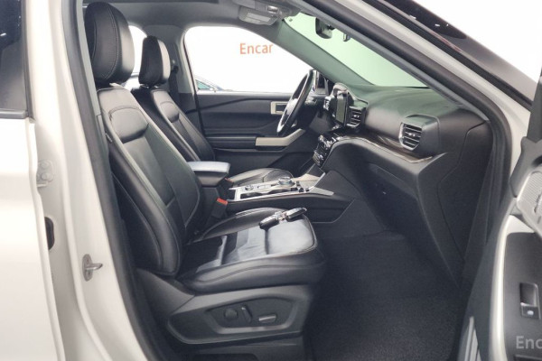 2022 Ford Explorer с пробегом 69 487 км