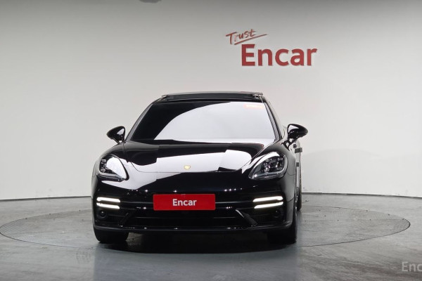 2023 Porsche Panamera с пробегом 21 304 км
