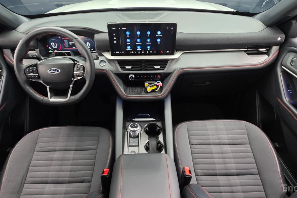 2025 Ford Explorer с пробегом 20 395 км