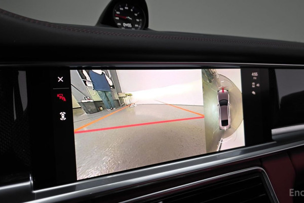 2023 Porsche Panamera с пробегом 21 304 км