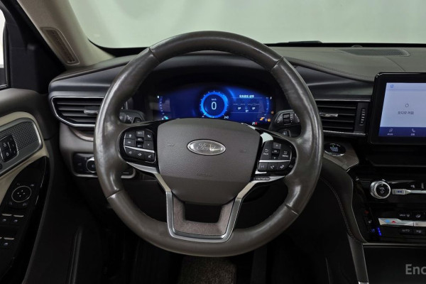 2021 Ford Explorer с пробегом 73 654 км