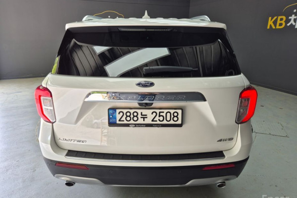 2021 Ford Explorer с пробегом 61 065 км