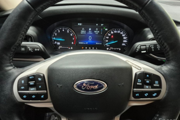 2021 Ford Explorer с пробегом 61 065 км