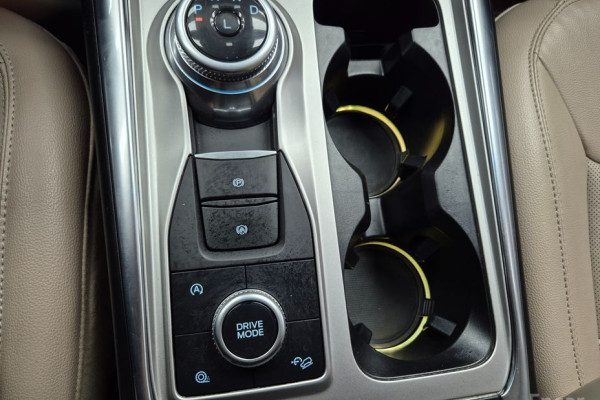 2021 Ford Explorer с пробегом 61 065 км