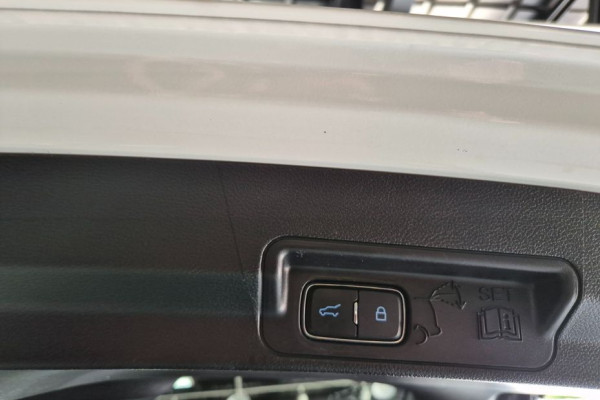 2021 Ford Explorer с пробегом 61 065 км