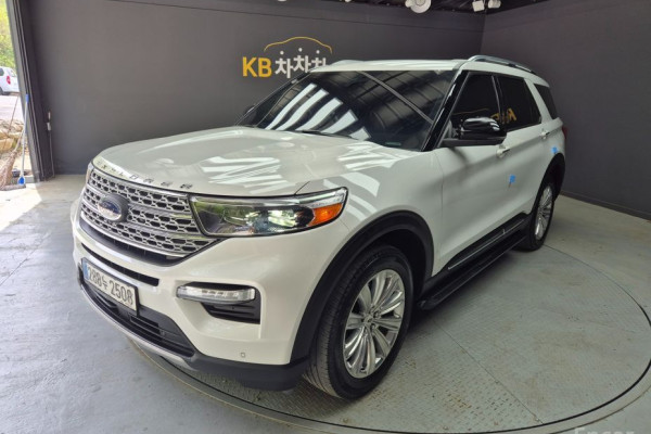 2021 Ford Explorer с пробегом 61 065 км