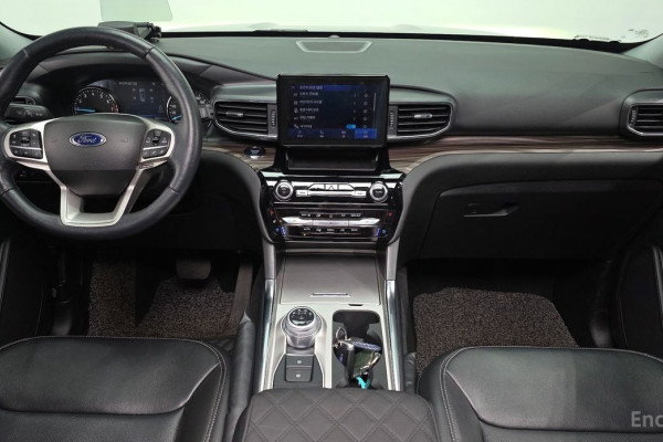 2022 Ford Explorer с пробегом 96 943 км