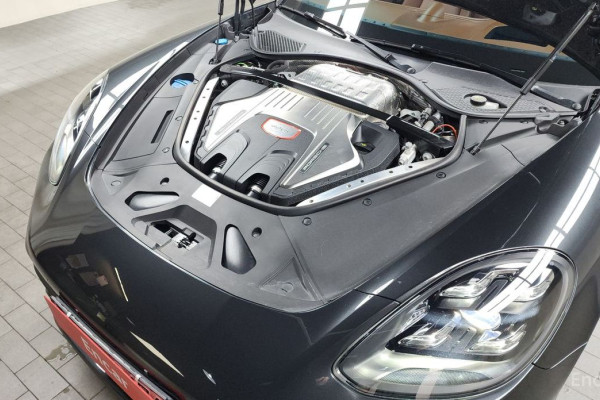 2023 Porsche Panamera с пробегом 24 104 км