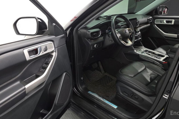 2022 Ford Explorer с пробегом 96 943 км