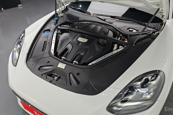 2021 Porsche Panamera с пробегом 41 006 км