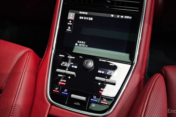 2021 Porsche Panamera с пробегом 41 006 км