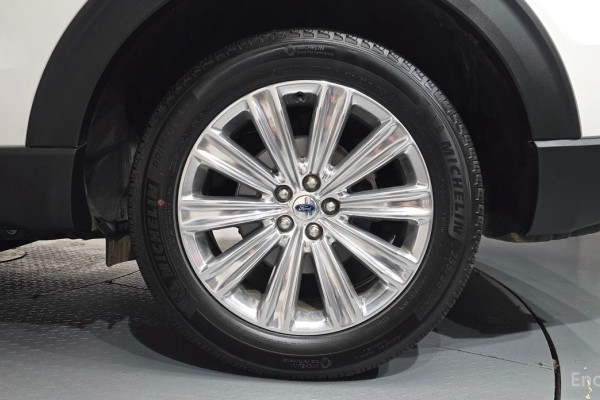 2022 Ford Explorer с пробегом 23 996 км