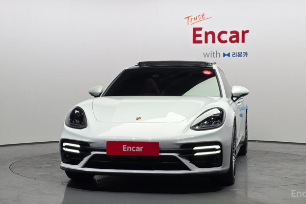 2023 Porsche Panamera с пробегом 37 285 км