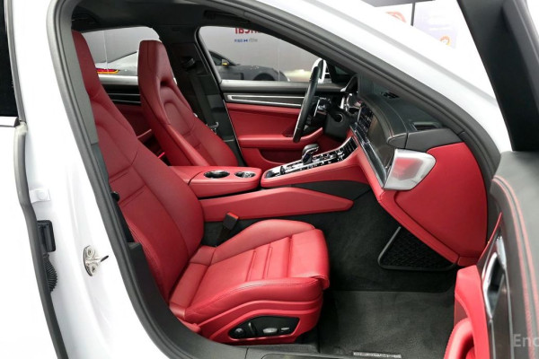 2023 Porsche Panamera с пробегом 37 285 км
