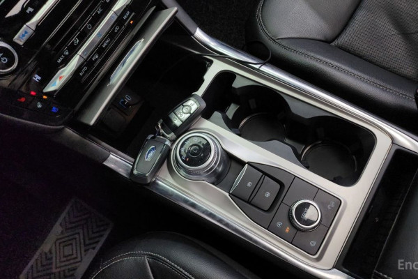 2021 Ford Explorer с пробегом 63 563 км