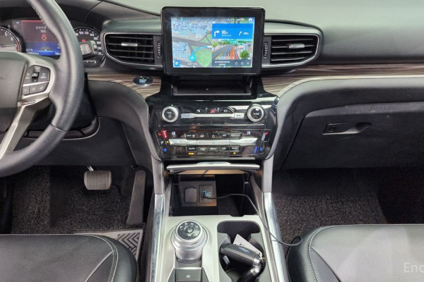 2021 Ford Explorer с пробегом 63 563 км