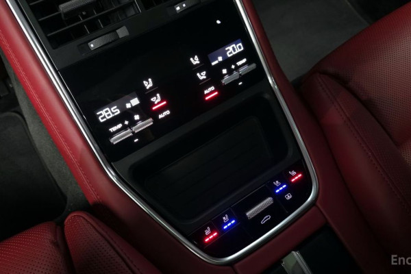 2023 Porsche Panamera с пробегом 37 285 км