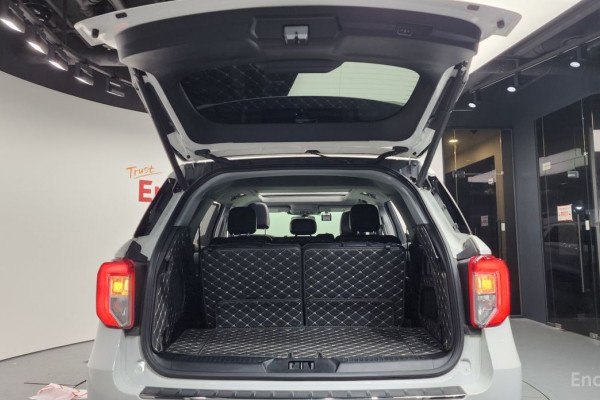 2021 Ford Explorer с пробегом 63 563 км