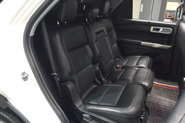 2022 Ford Explorer с пробегом 34 976 км