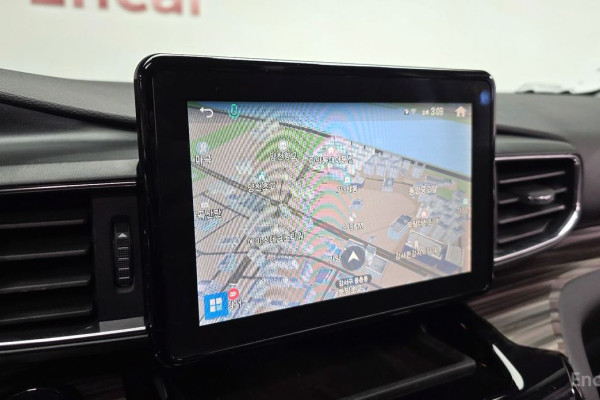 2022 Ford Explorer с пробегом 34 976 км