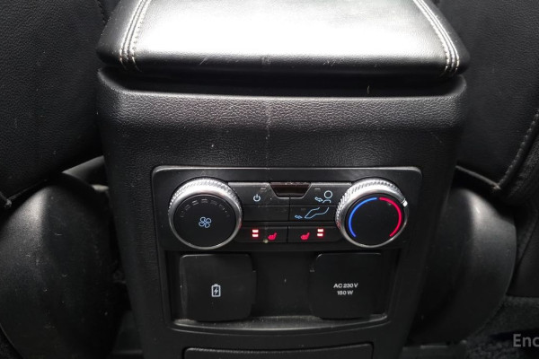 2022 Ford Explorer с пробегом 34 976 км