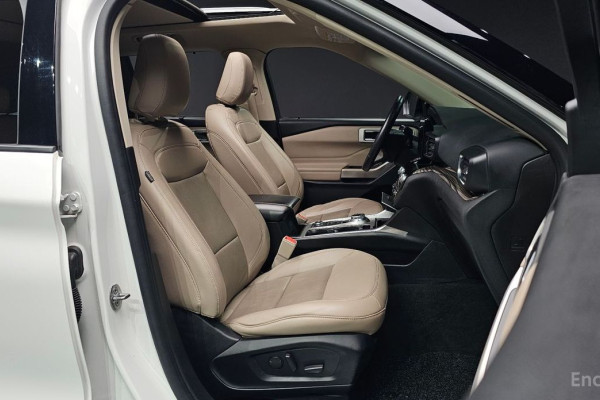 2021 Ford Explorer с пробегом 75 561 км