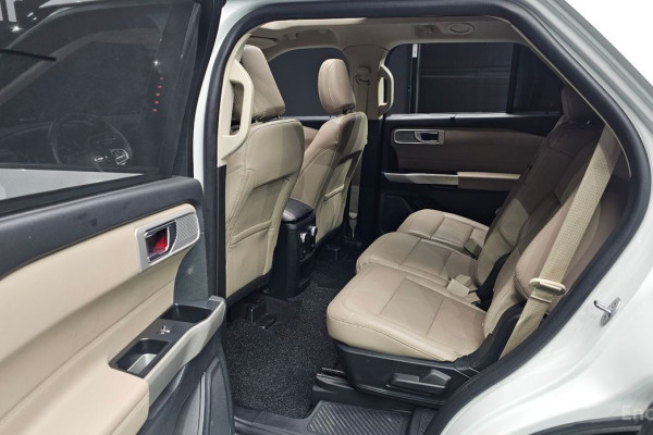 2021 Ford Explorer с пробегом 75 561 км