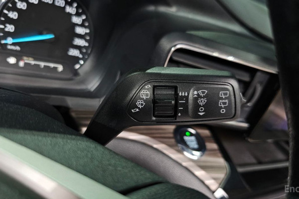 2021 Ford Explorer с пробегом 75 561 км