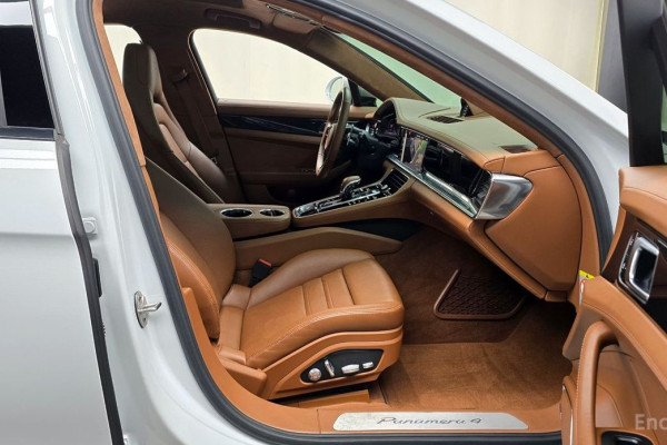 2021 Porsche Panamera с пробегом 44 453 км