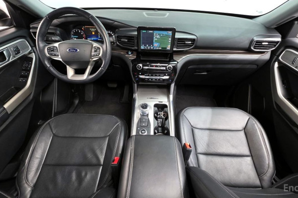 2021 Ford Explorer с пробегом 38 555 км