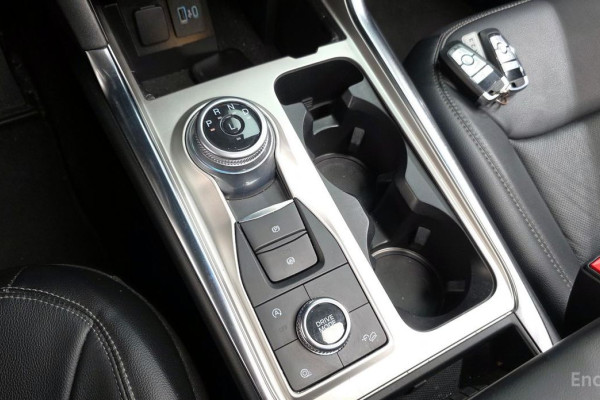 2021 Ford Explorer с пробегом 38 555 км