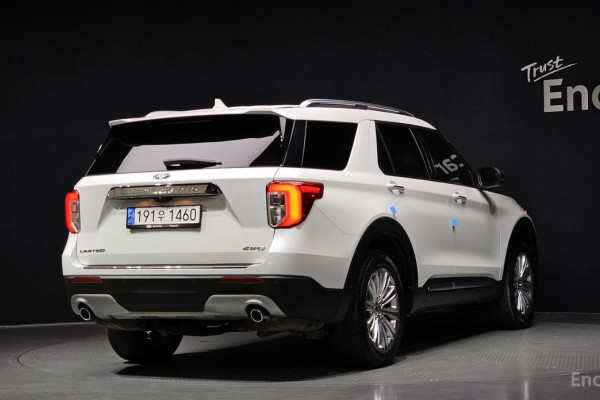 2021 Ford Explorer с пробегом 86 019 км