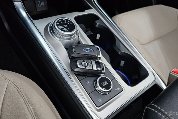 2021 Ford Explorer с пробегом 18 221 км