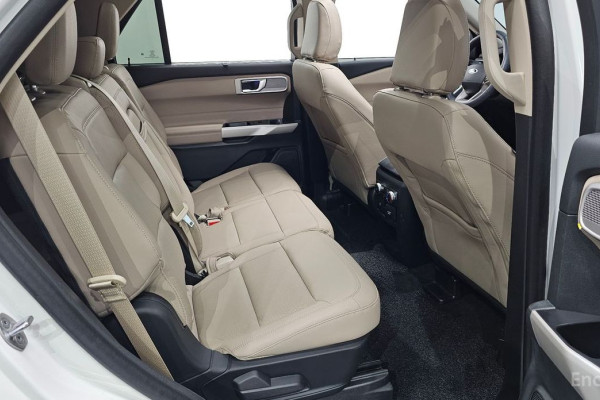 2021 Ford Explorer с пробегом 18 221 км