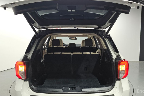 2021 Ford Explorer с пробегом 18 221 км