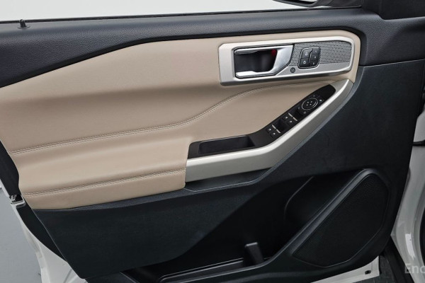 2021 Ford Explorer с пробегом 18 221 км