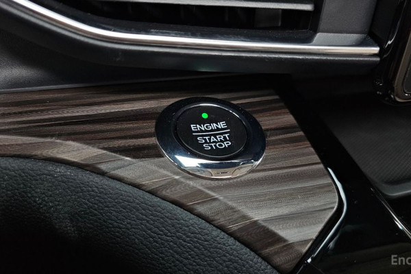 2021 Ford Explorer с пробегом 18 221 км