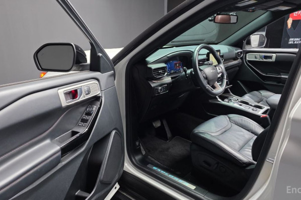 2021 Ford Explorer с пробегом 60 214 км