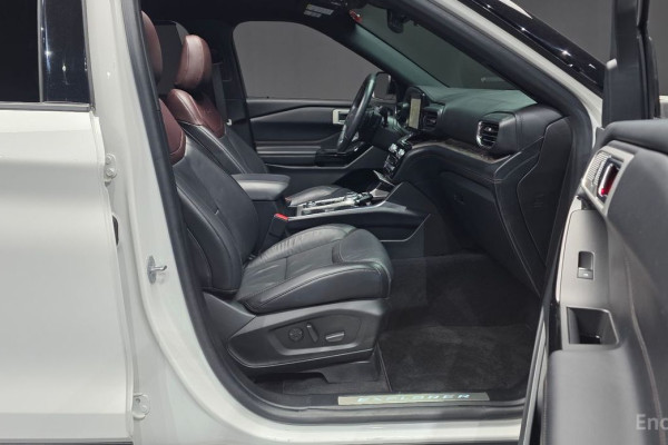 2021 Ford Explorer с пробегом 60 214 км