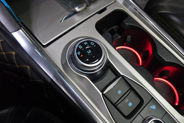 2021 Ford Explorer с пробегом 33 013 км